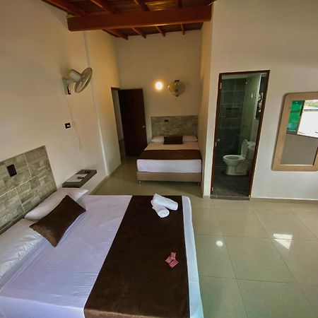 Hotel Buenos Aires Central ميديلين المظهر الخارجي الصورة