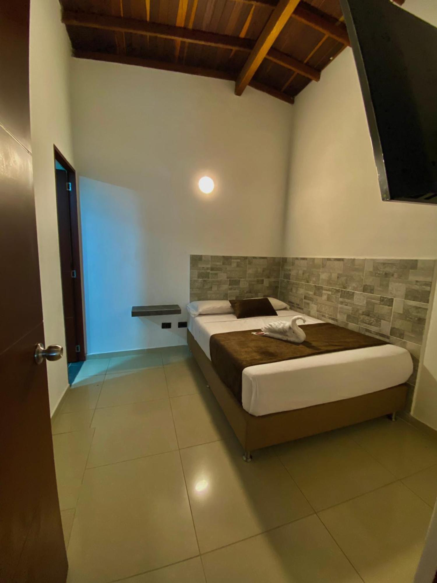 Hotel Buenos Aires Central ميديلين المظهر الخارجي الصورة
